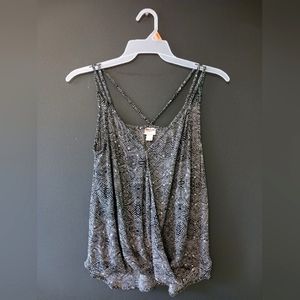 MOSSIMO SUPPLY CO. WOMEN'S SMALL BLACK AND WHITE TANK TOP